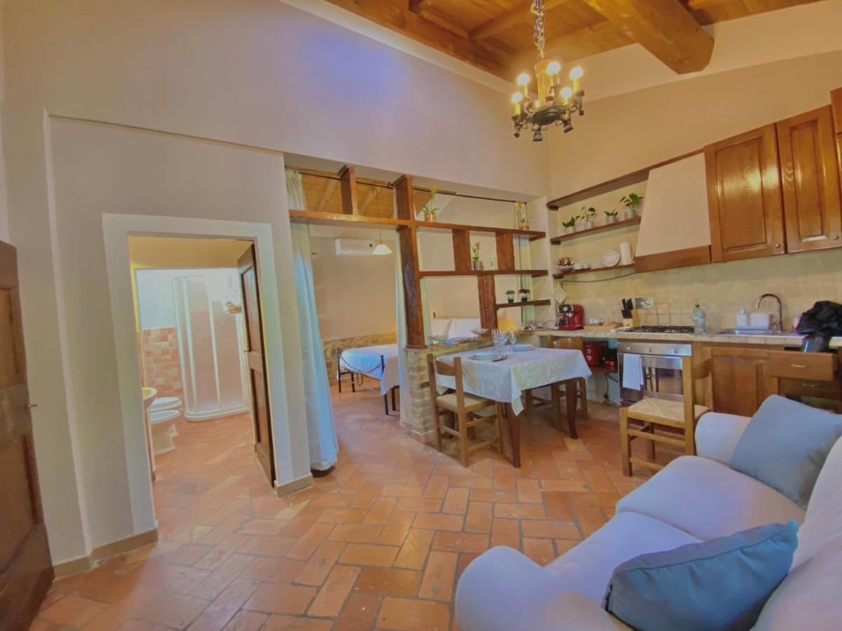 Casolare Del Maestrale - M&M Holiday House Perugia Buitenkant foto