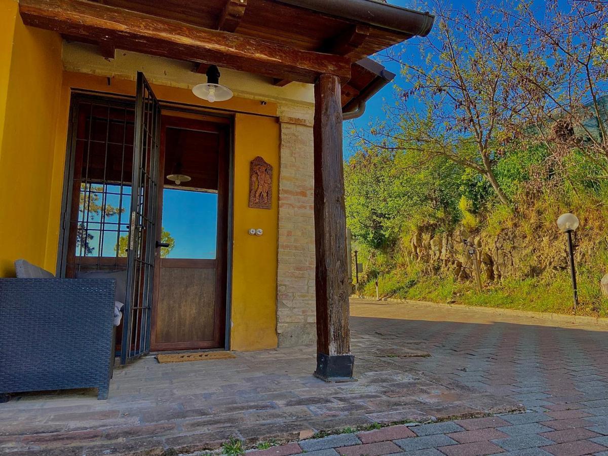 Casolare Del Maestrale - M&M Holiday House Perugia Buitenkant foto